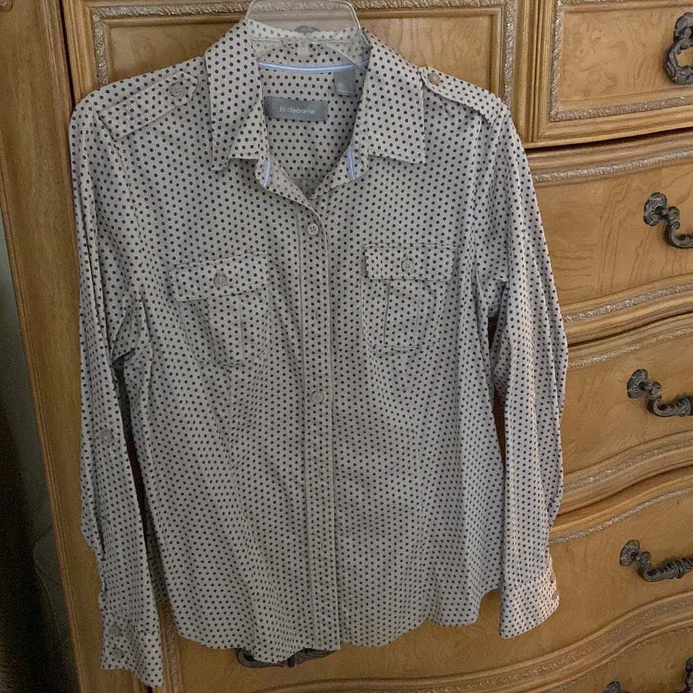 Woman’s Blouse